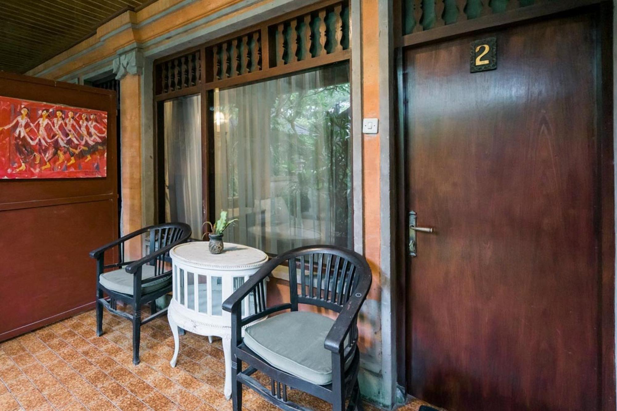 Urbanview Hotel Ananda Beach Sanur Exterior photo